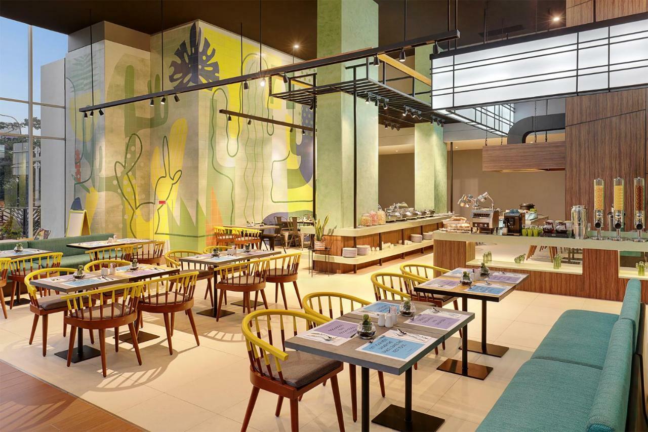 Ibis Styles Jakarta Simatupang Экстерьер фото